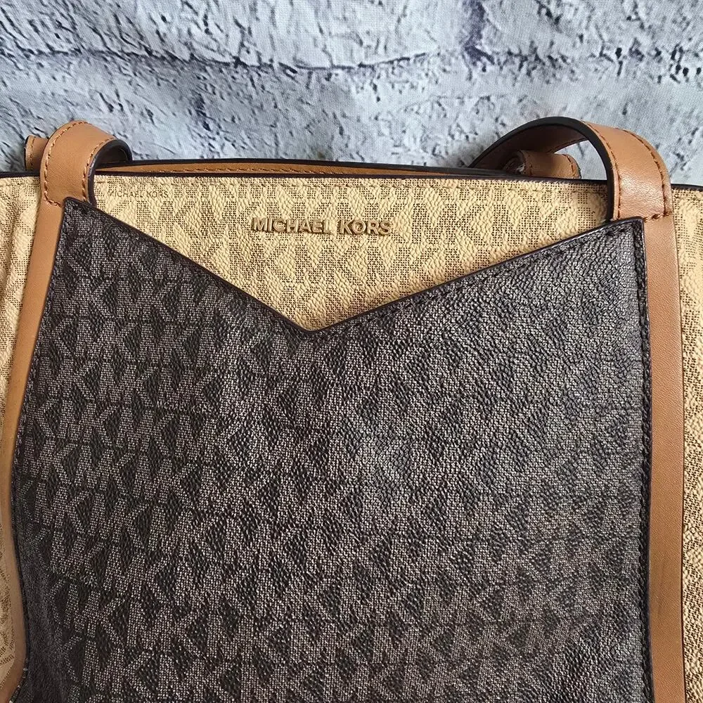 Michael Kors Mobwife Whitney Two-Tone Brown Logo Small Designer Tote Bag